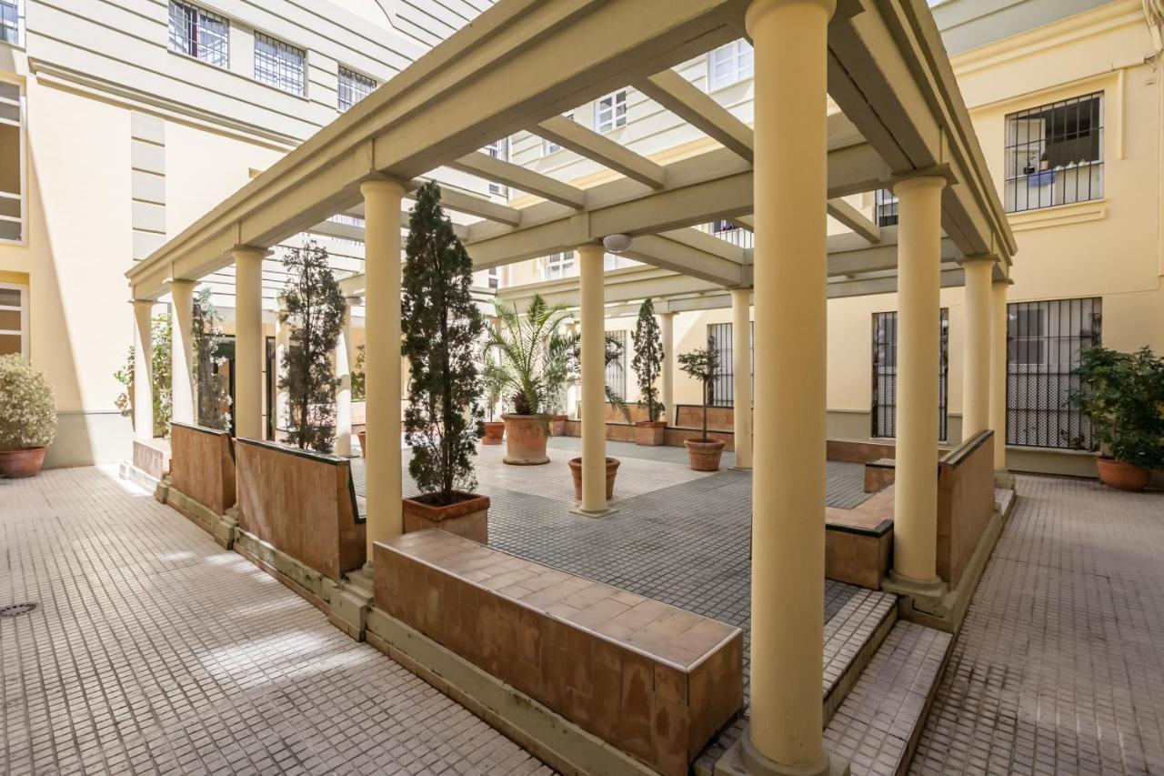 Apartamento Con Encanto En El Barrio De Santa Cruz Seville Exterior photo
